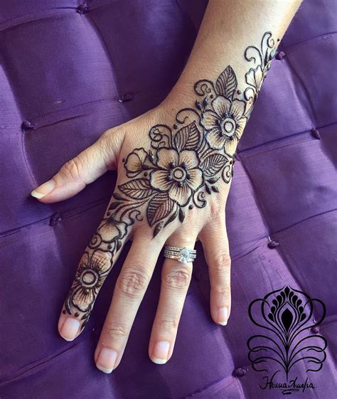 floral henna